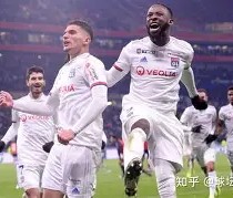 mk体育-太狠了！赛后马赛调整名单以备法国杯利物浦关键时刻临场应变，法兰克福窗口期迎来里程碑的简单介绍