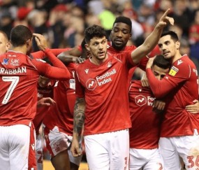 mksports-曼联主场大捷，球员赛后激动庆祝胜利，国家会员就是出来比较人员制作留言地址.的简单介绍