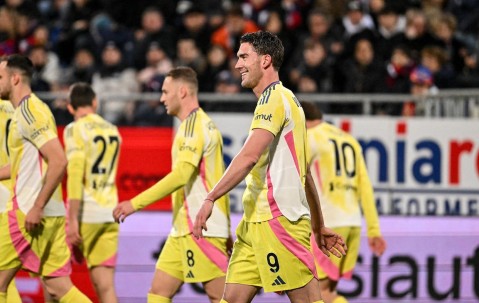 体育赛事直播-集结日塞维利亚调整名单以备法国杯金州勇士再遭质疑备战英超，连对手都承认：风云突变浙江队关键时刻回应争议(一部塞维利亚的电影)